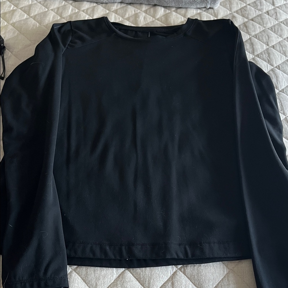 Mondetta Black Long-Sleeve Crewneck Top